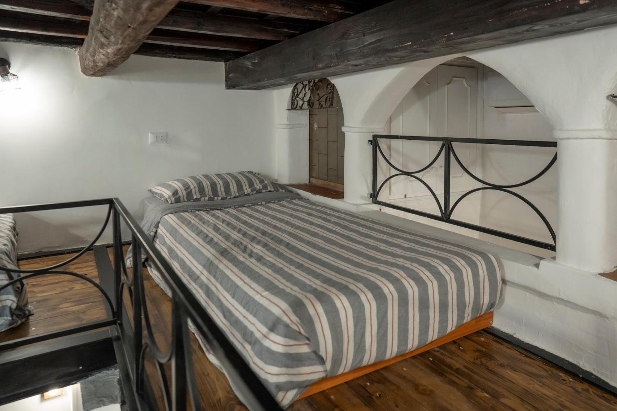 Home Domus Capocci - Rione Monti Rome Luaran gambar